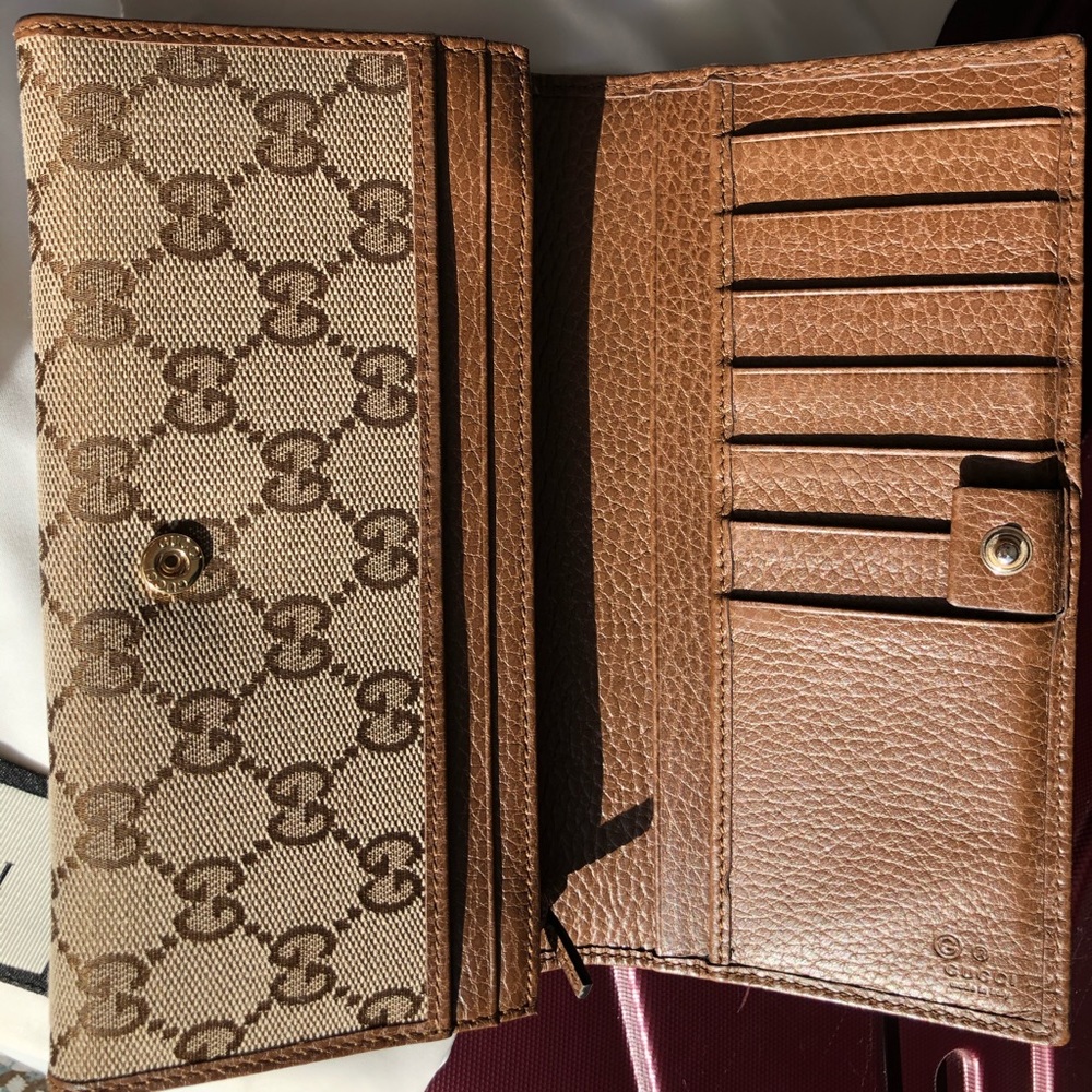 Gucci Continental flap wallet